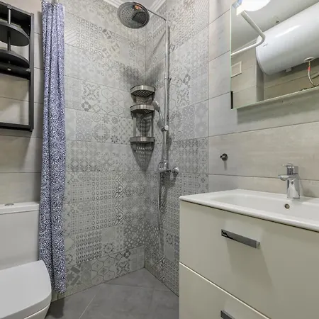 アパート Top Rated 1Br By Delta Mall Varna & Parking ヴァルナ